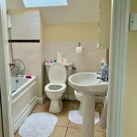 Cosy Apartment In Central Dublin دبلن